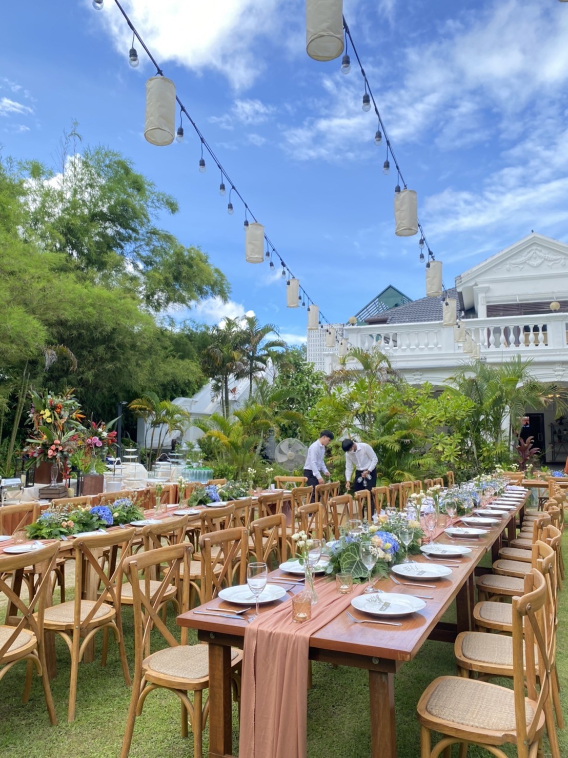 สถานที่จัดงานในสวนที่ Sound Gallery House